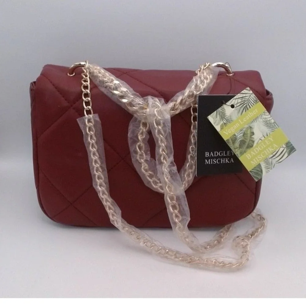 Badgley Mishchka Small Chain Crossbody Bag with Big Diamond Quilting, BRAND NEW